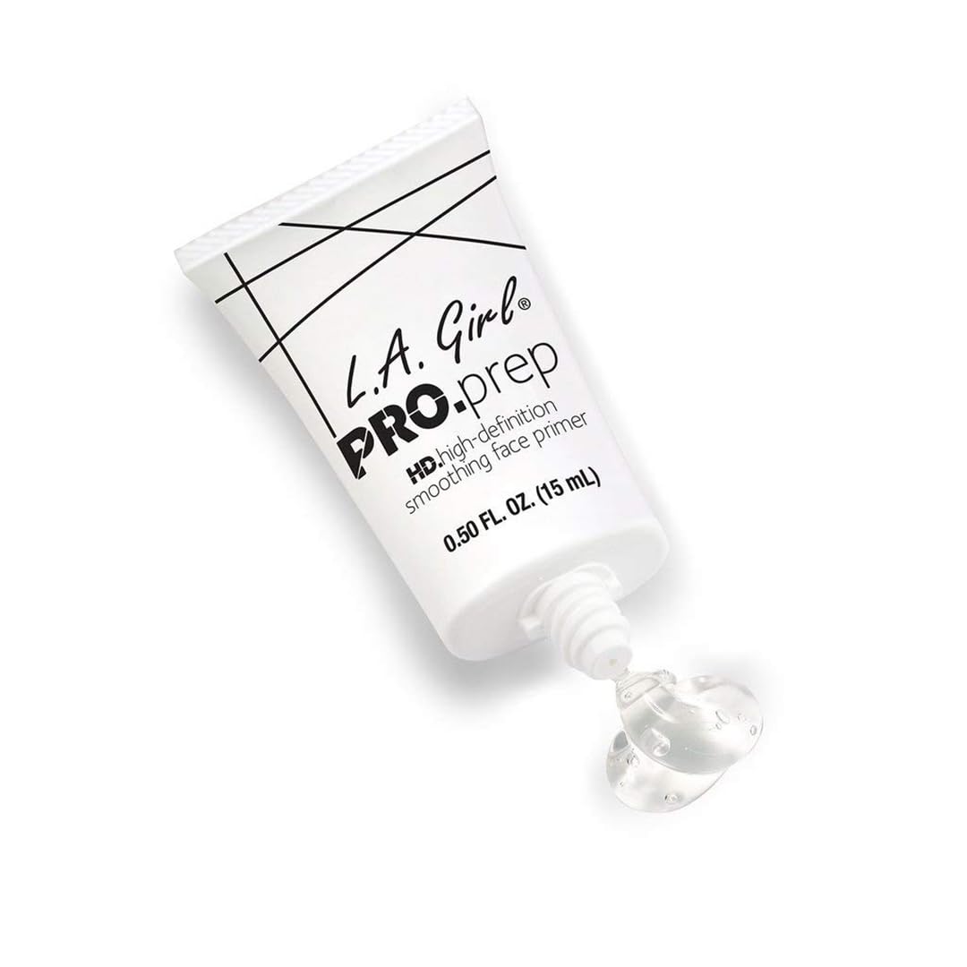 L.A. Girl PRO Prep HD, textura ligera para un acabado suave y duradero.