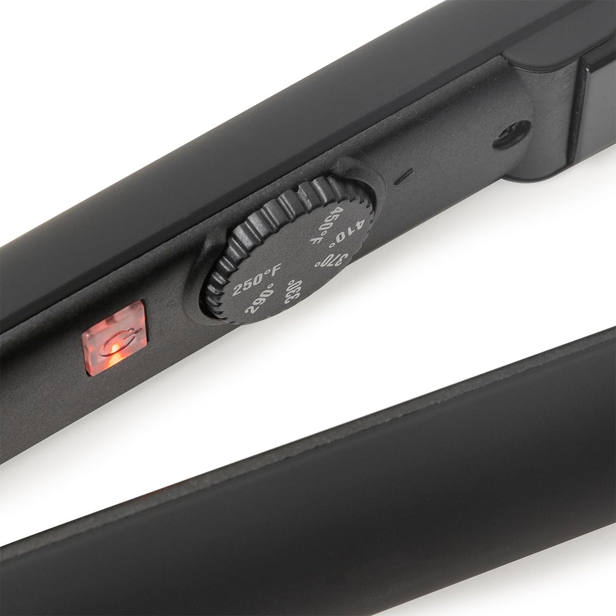 L'ANGE HAIR Le Ceramique 1-Pass Flat Iron heat settings offer versatile control.