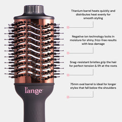 L'ANGE HAIR Le Volume 75mm ionic oval barrel delivers smooth, frizz-free volume.