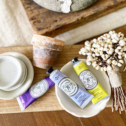 La Chatelaine 20% organic shea butter bottle—deeply nourishing on busy days.