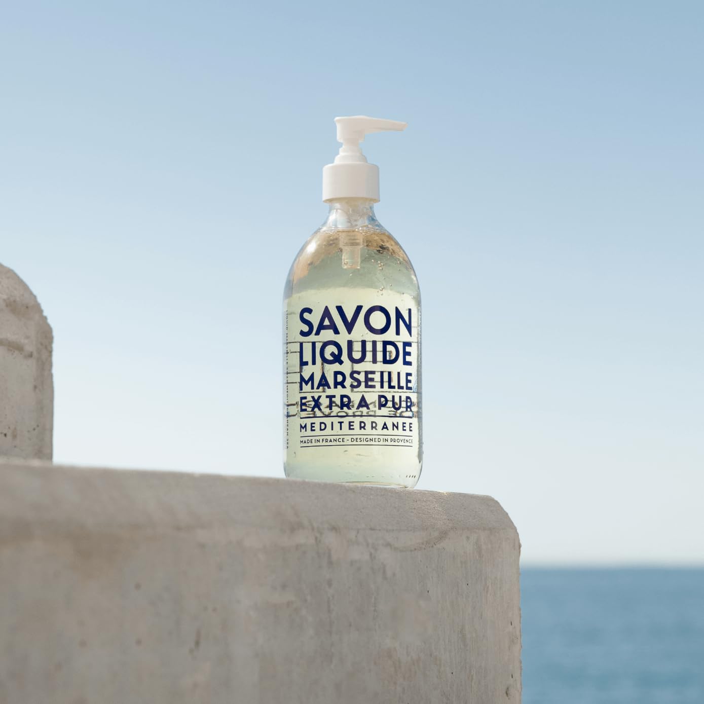 La Compagnie de Provence liquid soap pump in action for easy dispensing.