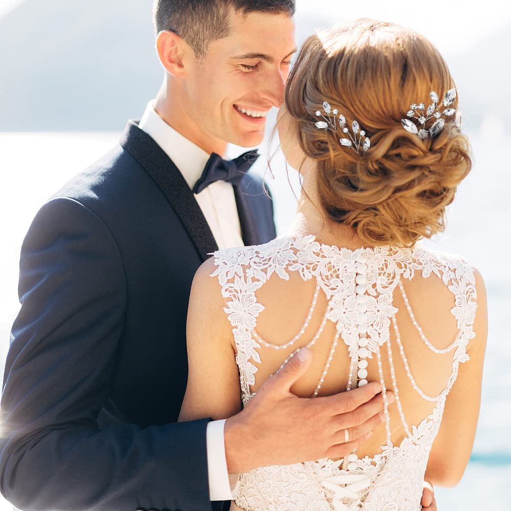 La Jolie Jasmin crystal rhinestone detail highlights sparkle for a romantic bridal look.