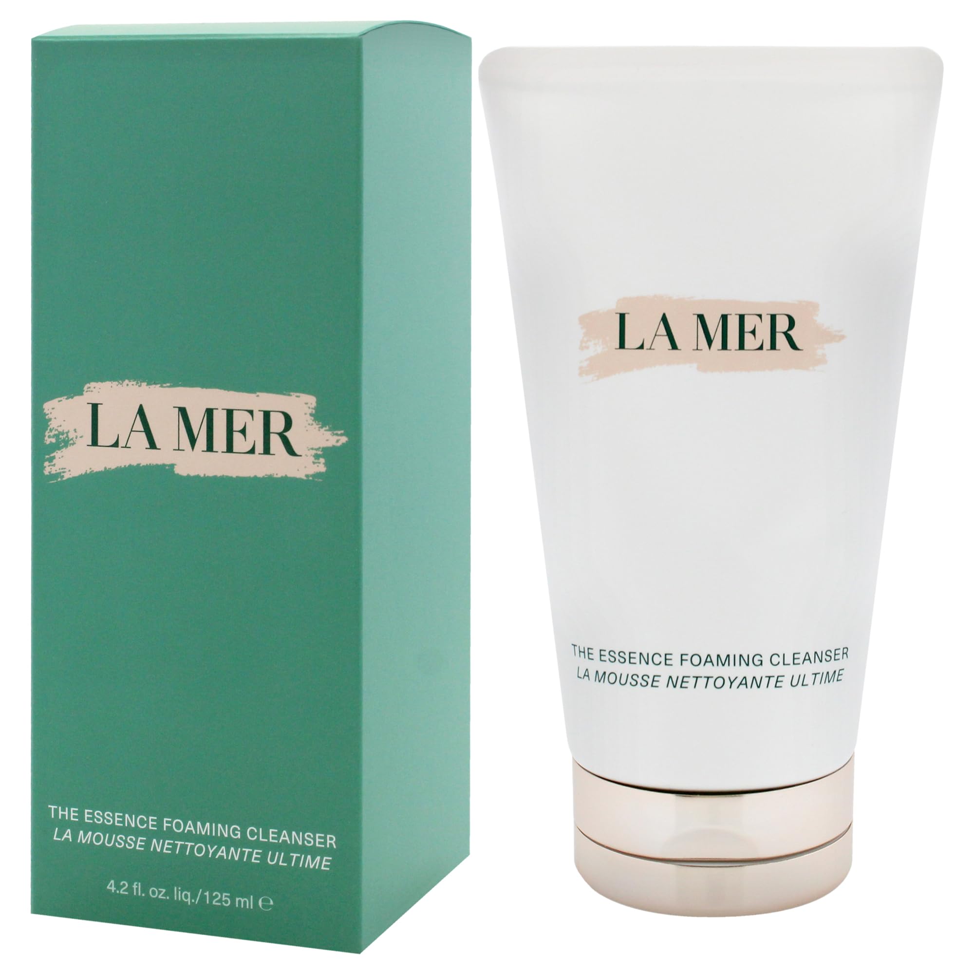 La Mer The Essence Foaming Cleanser packaging box highlights luxury skincare heritage and gift-ready presentation.