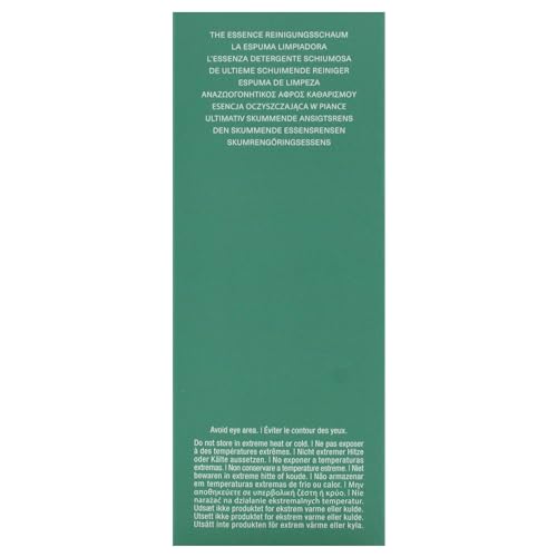 La Mer The Essence Foaming Cleanser pump action bottle emphasizes easy dispense and even coverage.