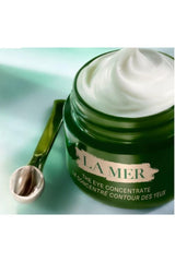 La Mer Eyes The Eye Concentrate fridge-refresh image suggests cooling relief for the eye area.
