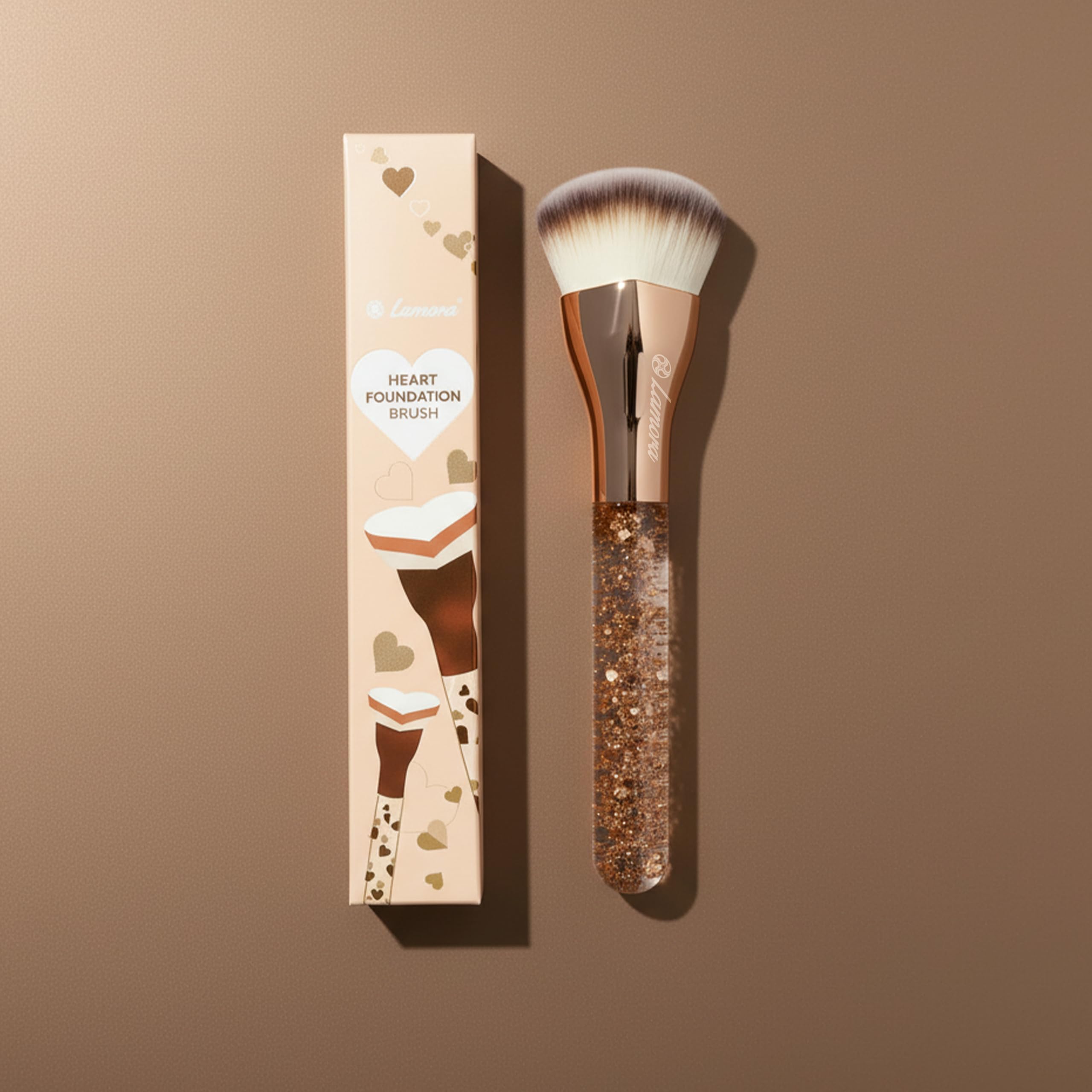 Lamora kabuki-brush powder-blush close-up delivers smooth, even application of powder products.