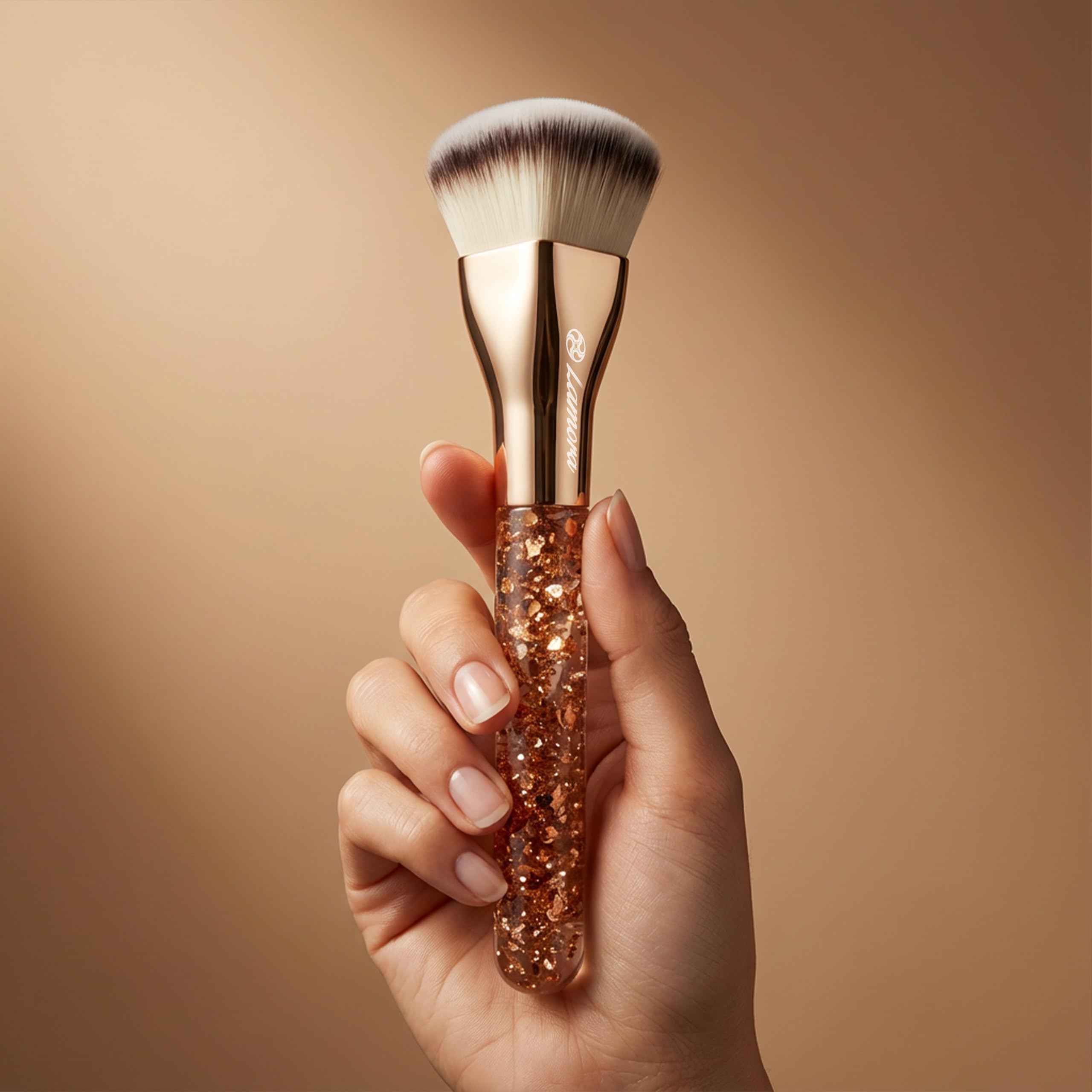 Lamora kabuki-contour-brush close-up demonstrates contouring precision for sculpted features.