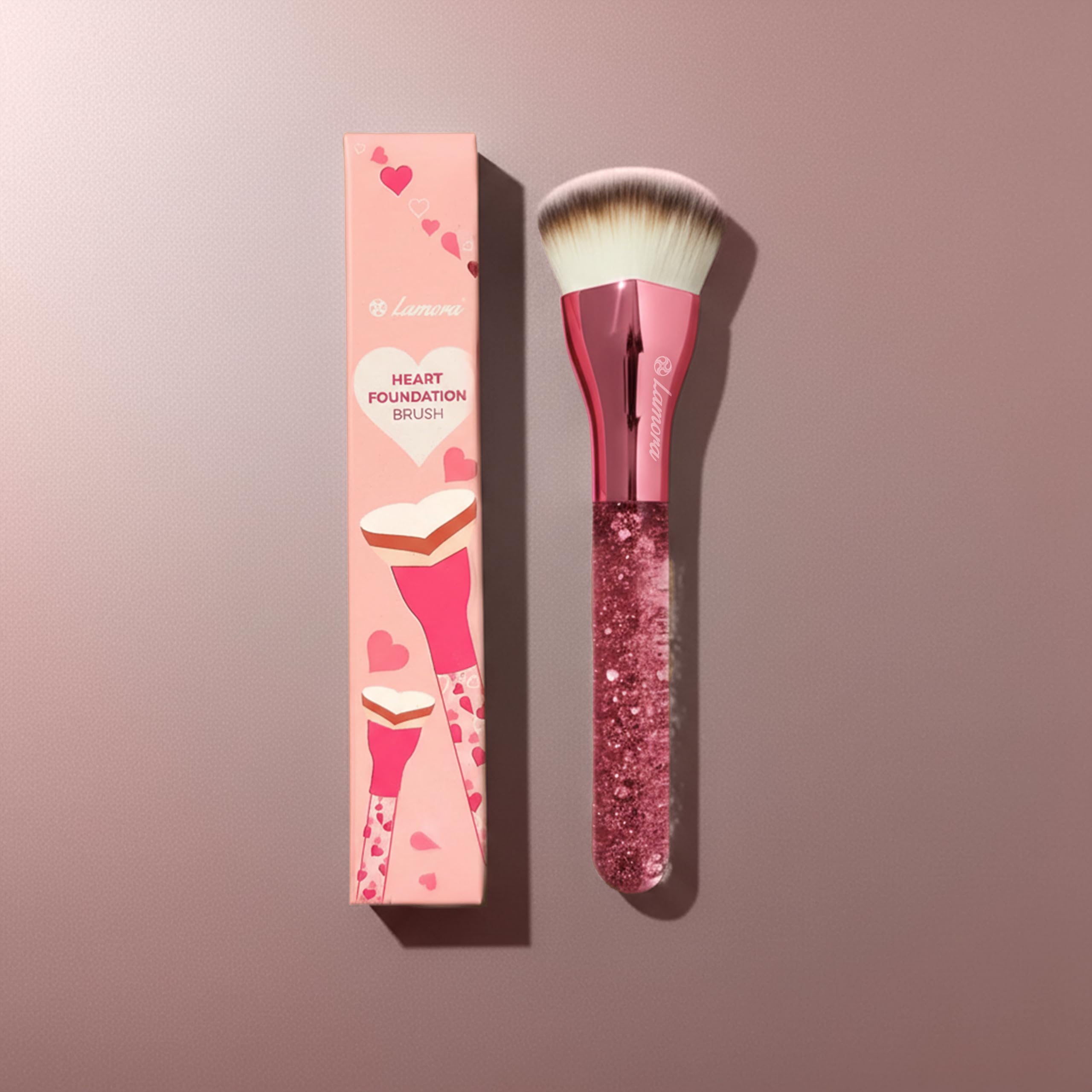Lamora powder-foundation-brush evenly applies highlighter, bronzer, and blush for a cohesive glow.