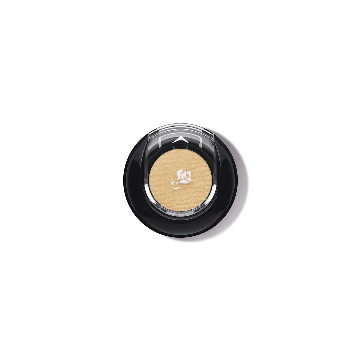 Lancôme Color Design single eyeshadow compact closed for on-the-go, crease-resistant color.