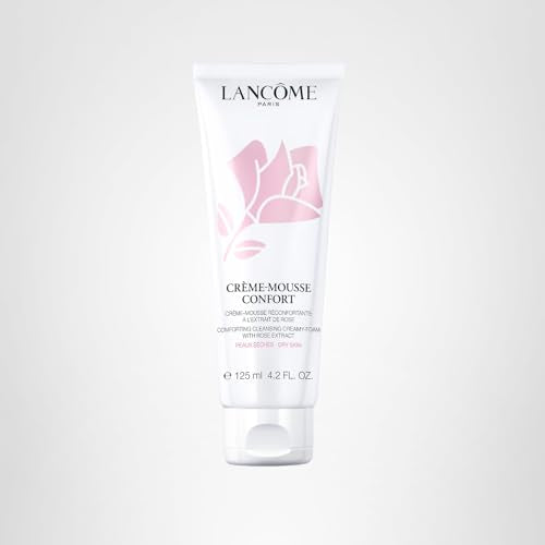 Lancôme Créme Mousse Confort application — smooth massage that removes makeup gently.