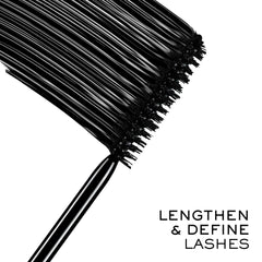 Lancôme Definicils brush closeup highlighting smooth, clump-free separation