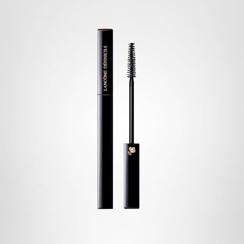 Lancôme Définicils daily-use-lash-look illustrates natural, defined lashes for everyday wear.