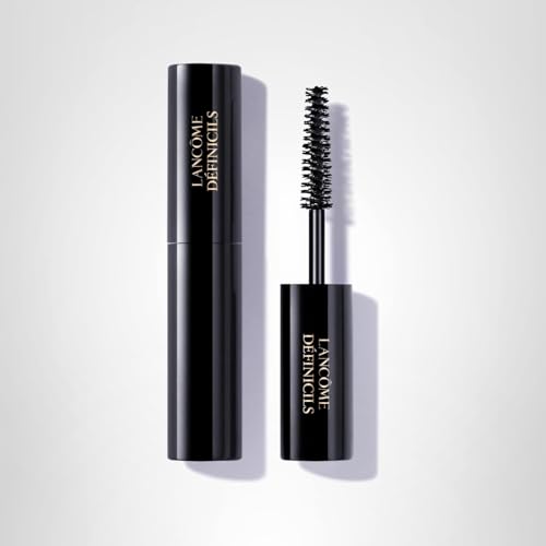 Lancôme Définicils travel-size-tote image shows compact case for easy touch-ups