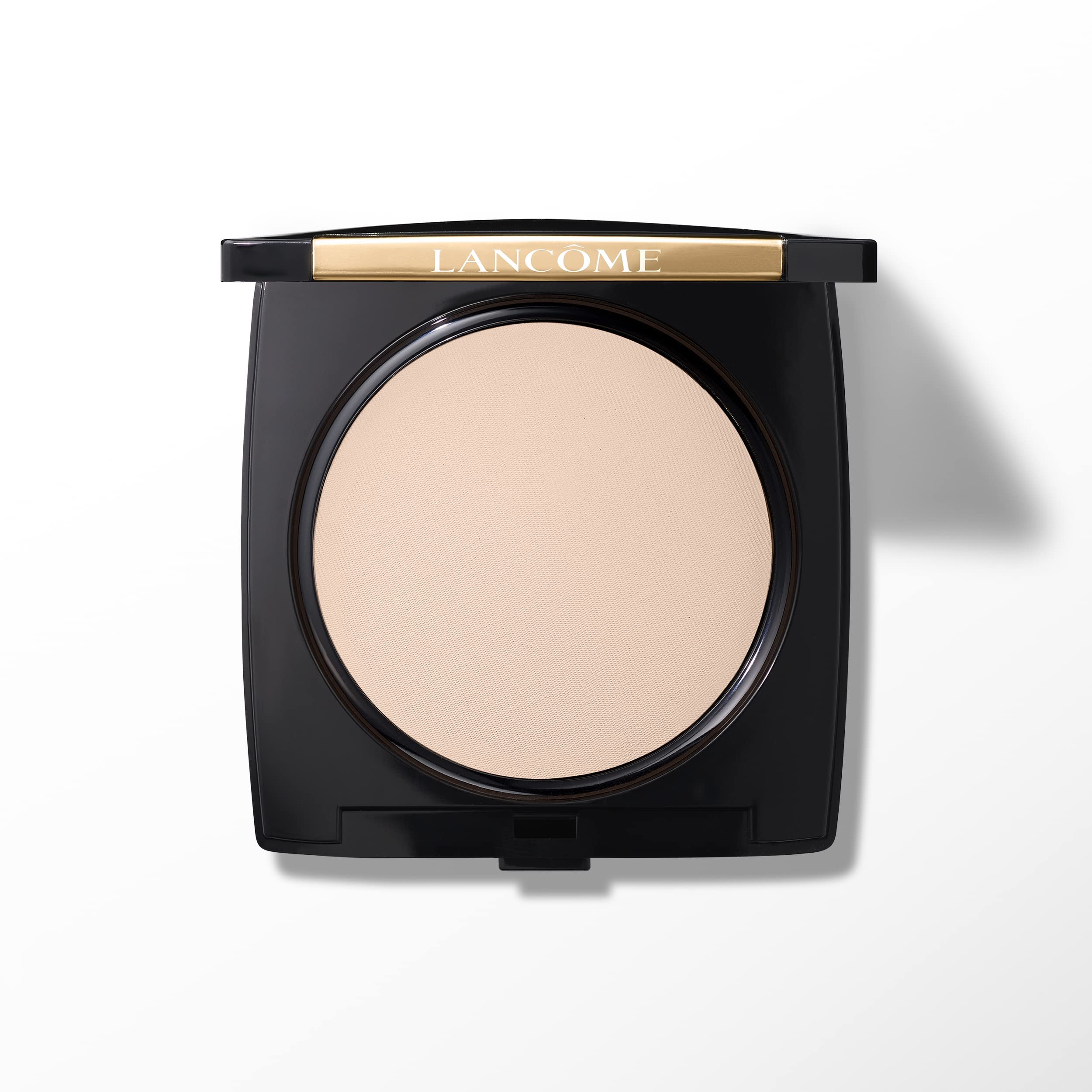 Lancôme Dual Finish porcelain-delicate-cool compact for natural matte coverage on the go.