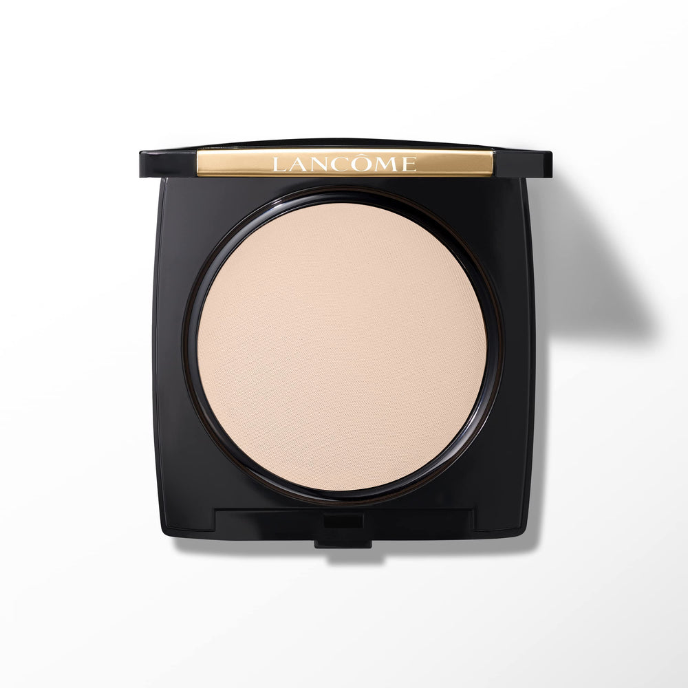 Lancôme Dual Finish porcelain-delicate-cool compact for natural matte coverage on the go.