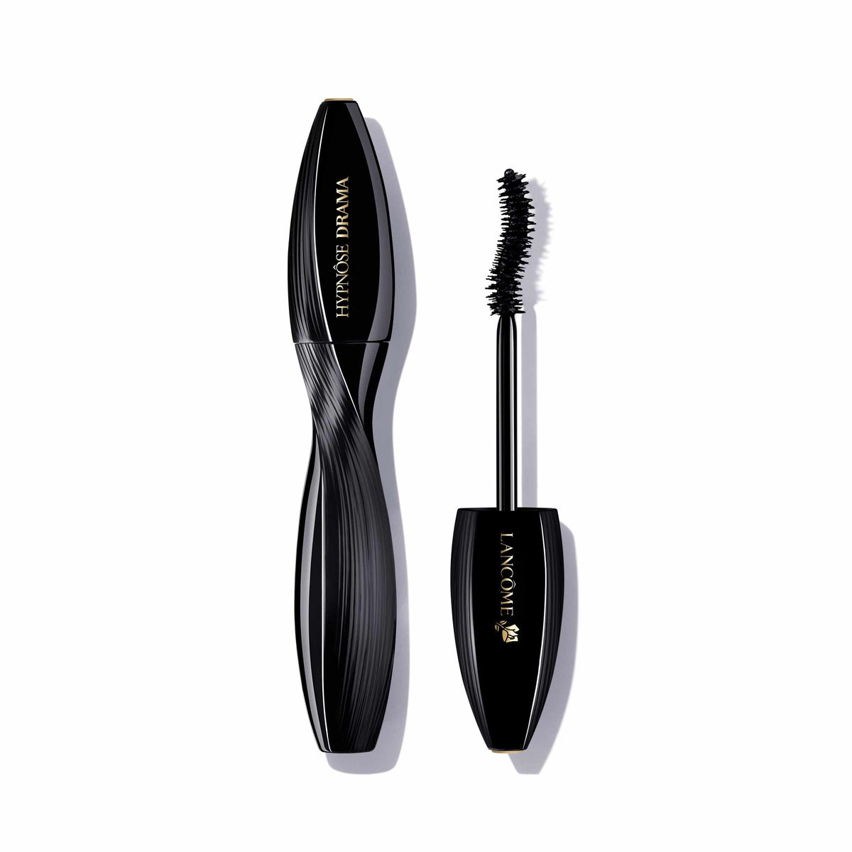 Lancôme Hypnôse Drama Extreme mascara bottle closeup with ultra black pigment
