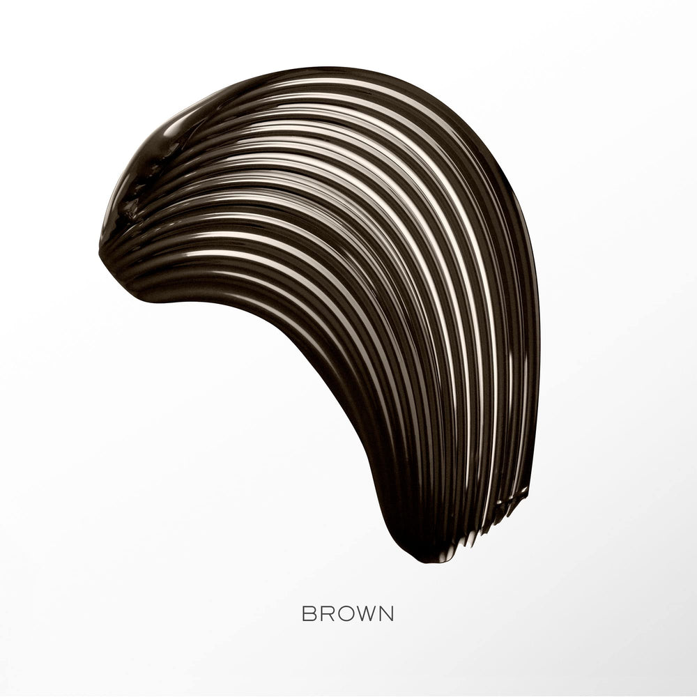 Lancôme Hypnôse mascara brush close-up highlights the powerful root-to-tip thickening.