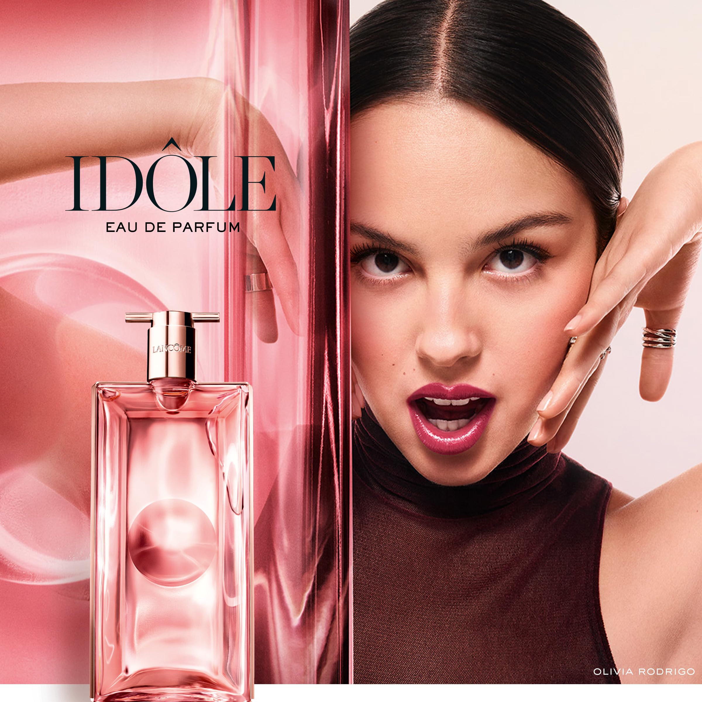 Lancôme Idôle Brand logo close-up signals luxury skincare experience.