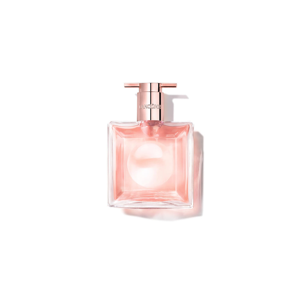 Lancôme Idôle bottle closeup showing sleek design for modern elegance.