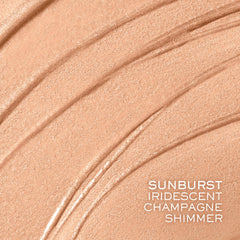 Lancôme Idôle Tint flat applicator used for eyeshadow.