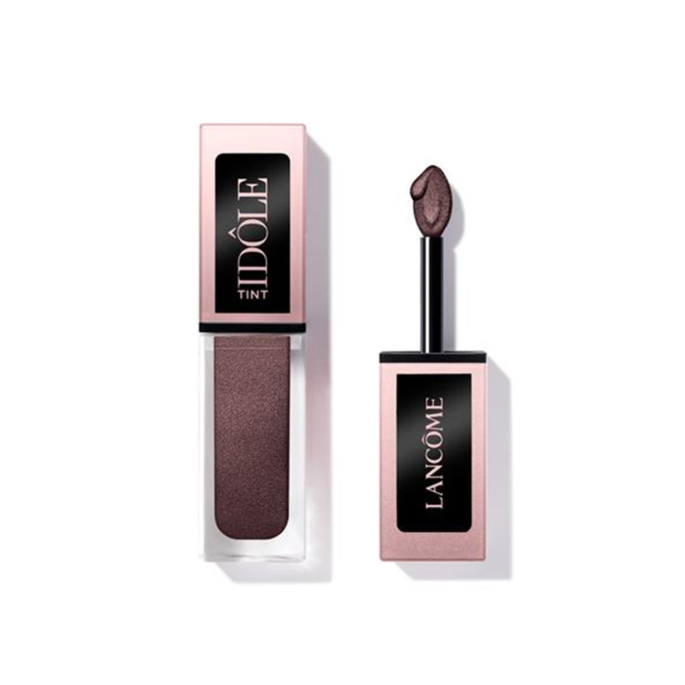 Lancôme Idôle Tint two-sided applicator closeup enabling eyeshadow and liner in one pass
