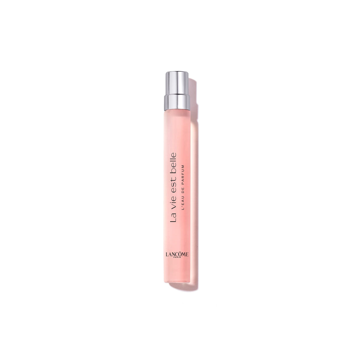 Lance2me La Vie Est Belle bottle close-up highlighting radiant glow for daily confidence