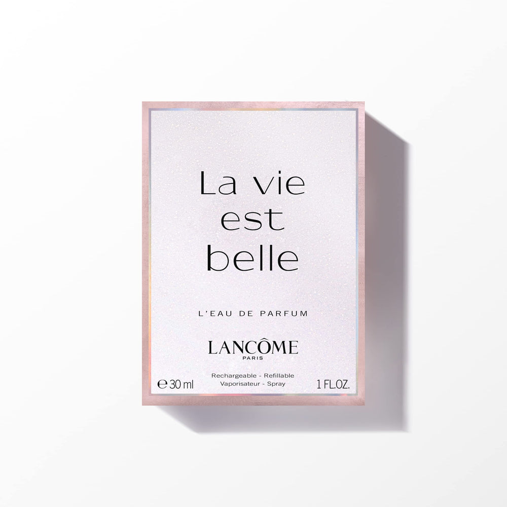 Lancôme La Vie Est Belle crystal flacon captures the happiness concept.
