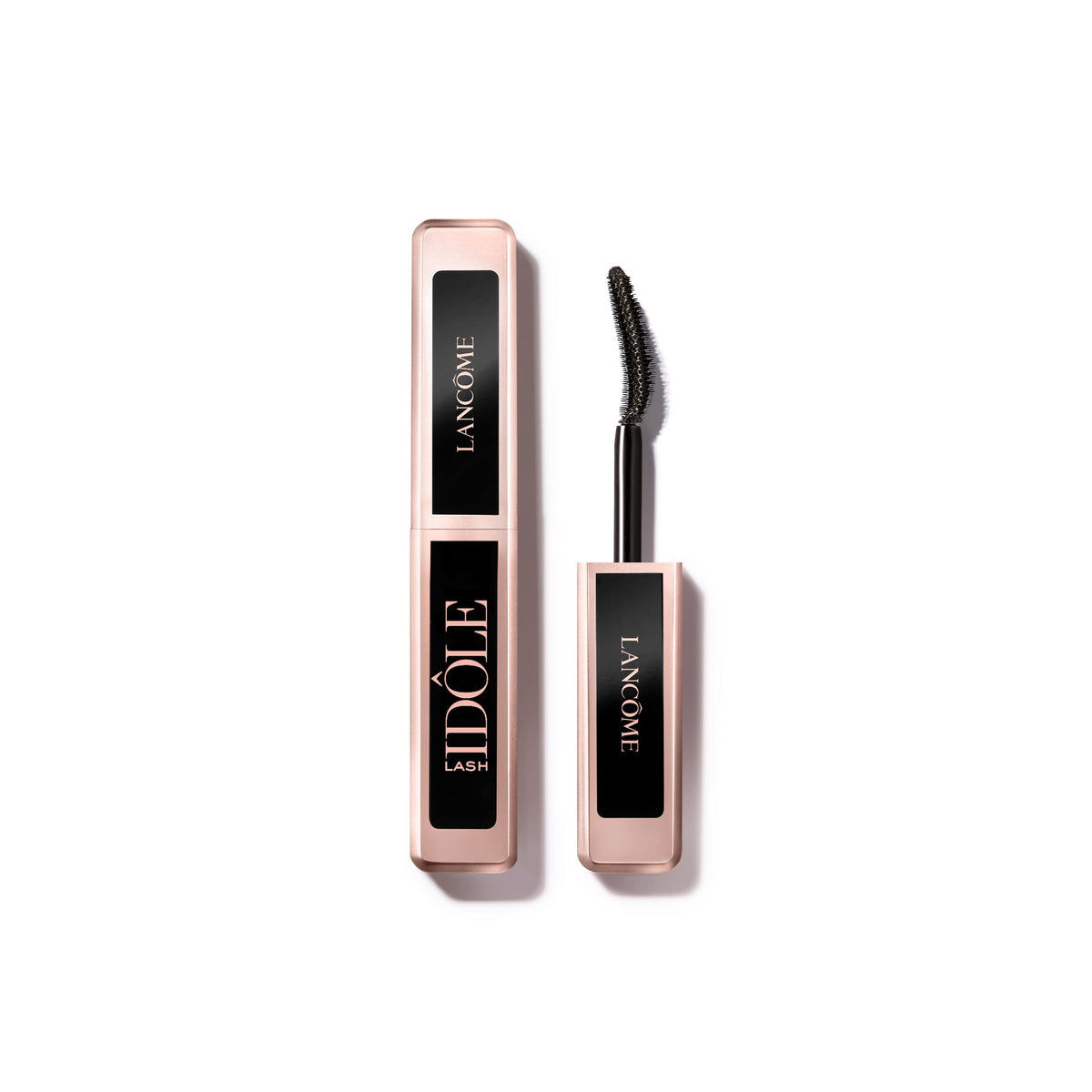 Lancôme Lash Idôle mascara wand close-up highlighting curved 360 micro-bristle brush for lifted lashes.