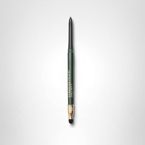Lancôme Le Stylo Ivy precision tip supports clean, controlled liner artistry.
