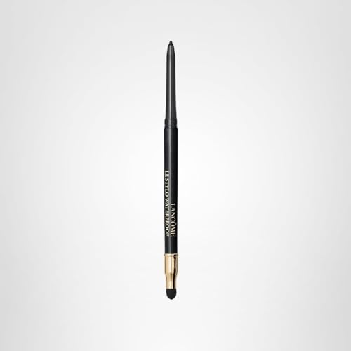 Lancôme Le Stylo 02 Noir Intense creates a bold eye look with depth.