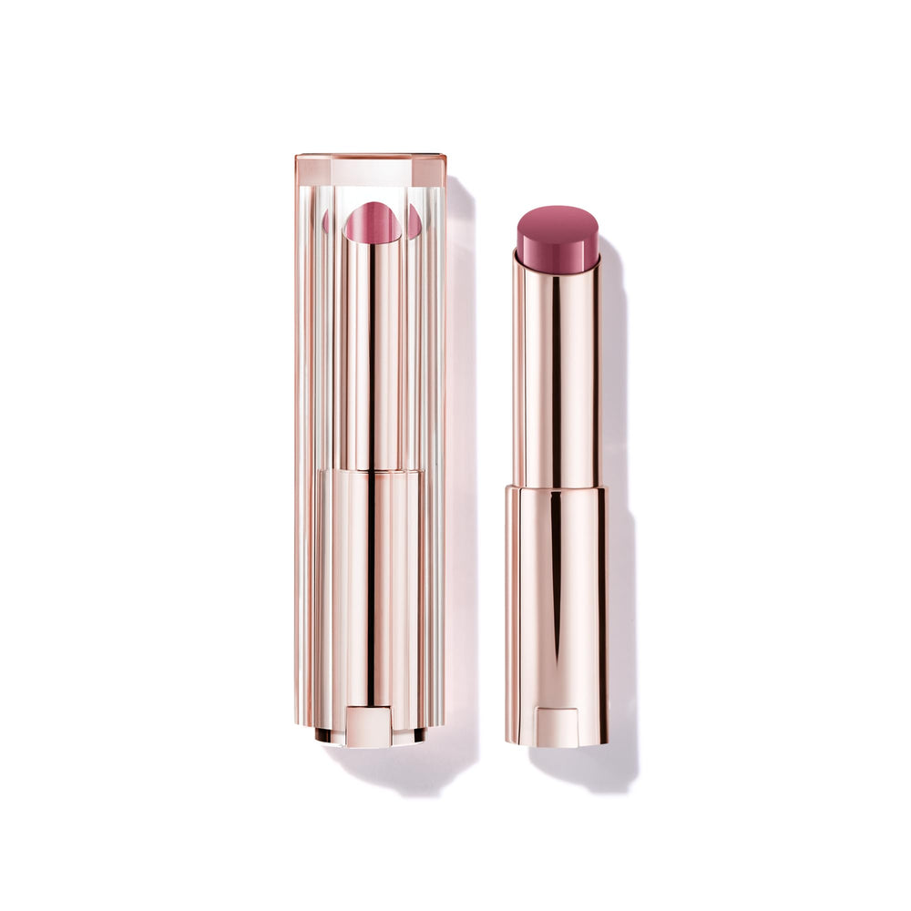 Lancôme Lip Idôle Squalane-12 Butterglow balm application closeup shows instant shine and hydration.