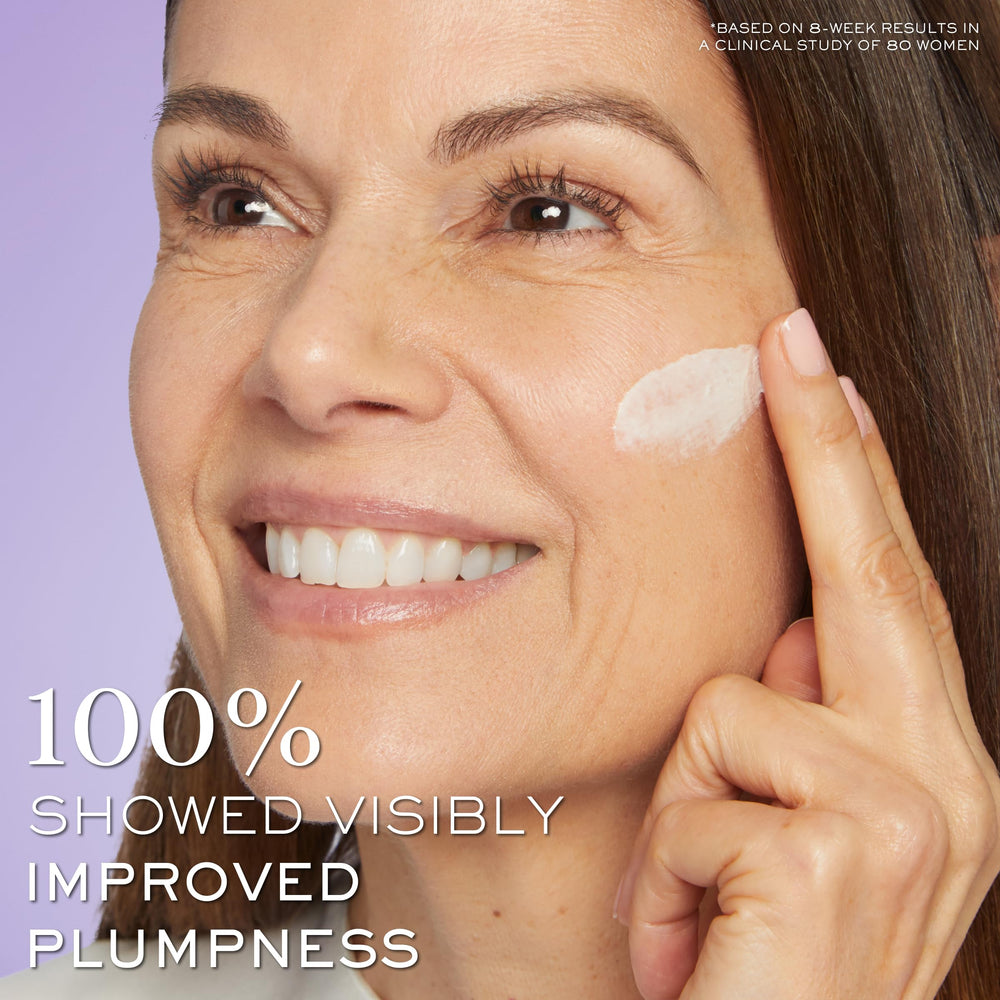 Lancôme Rénergie cream texture swirl highlighting luxurious formula for daily hydration.