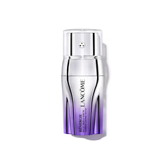Lancôme Rénergie H.C.F. triple-chamber packaging keeps formula fresh for consistent results.
