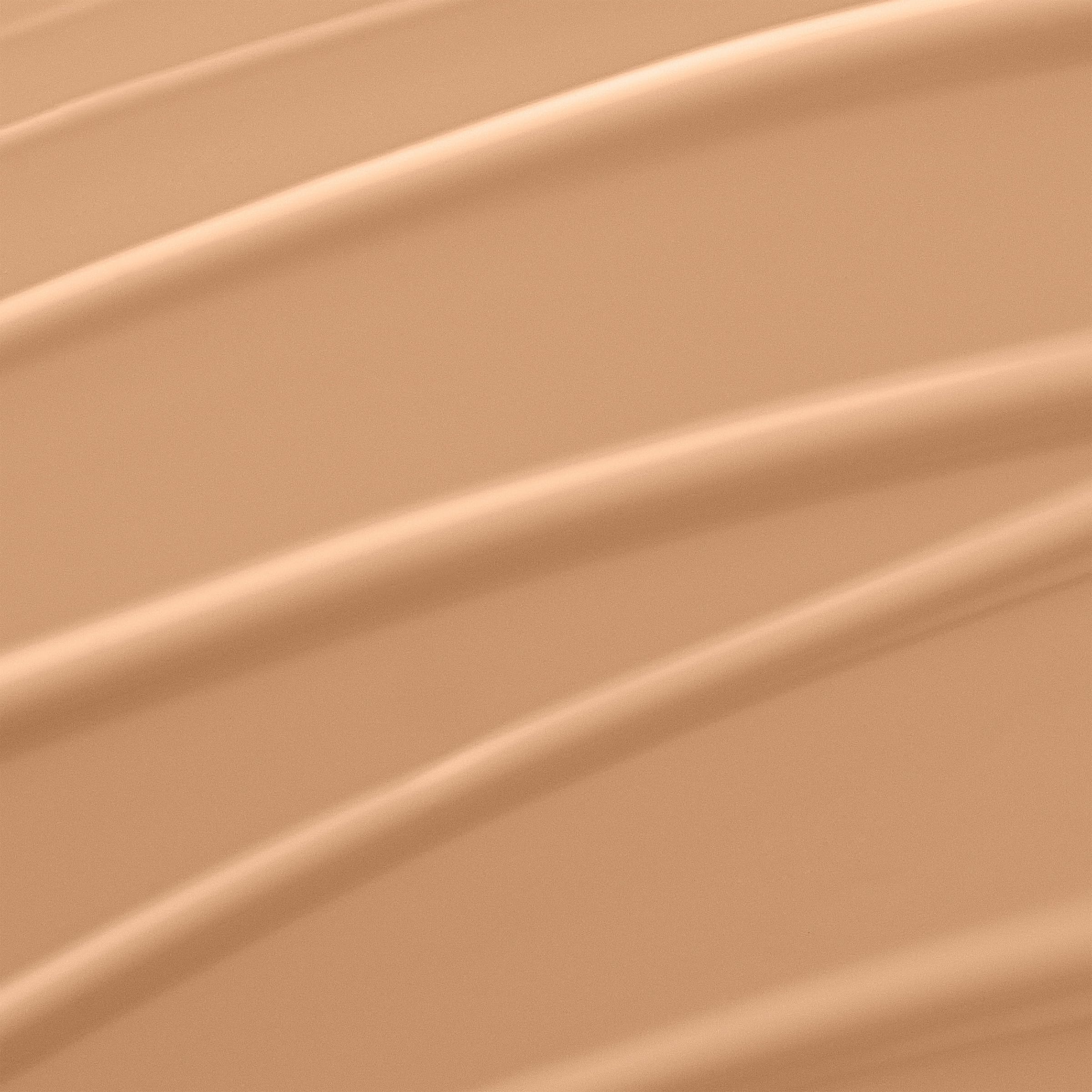 Lancôme Renergie Lift Foundation swatches show true tone with hydrating finish.