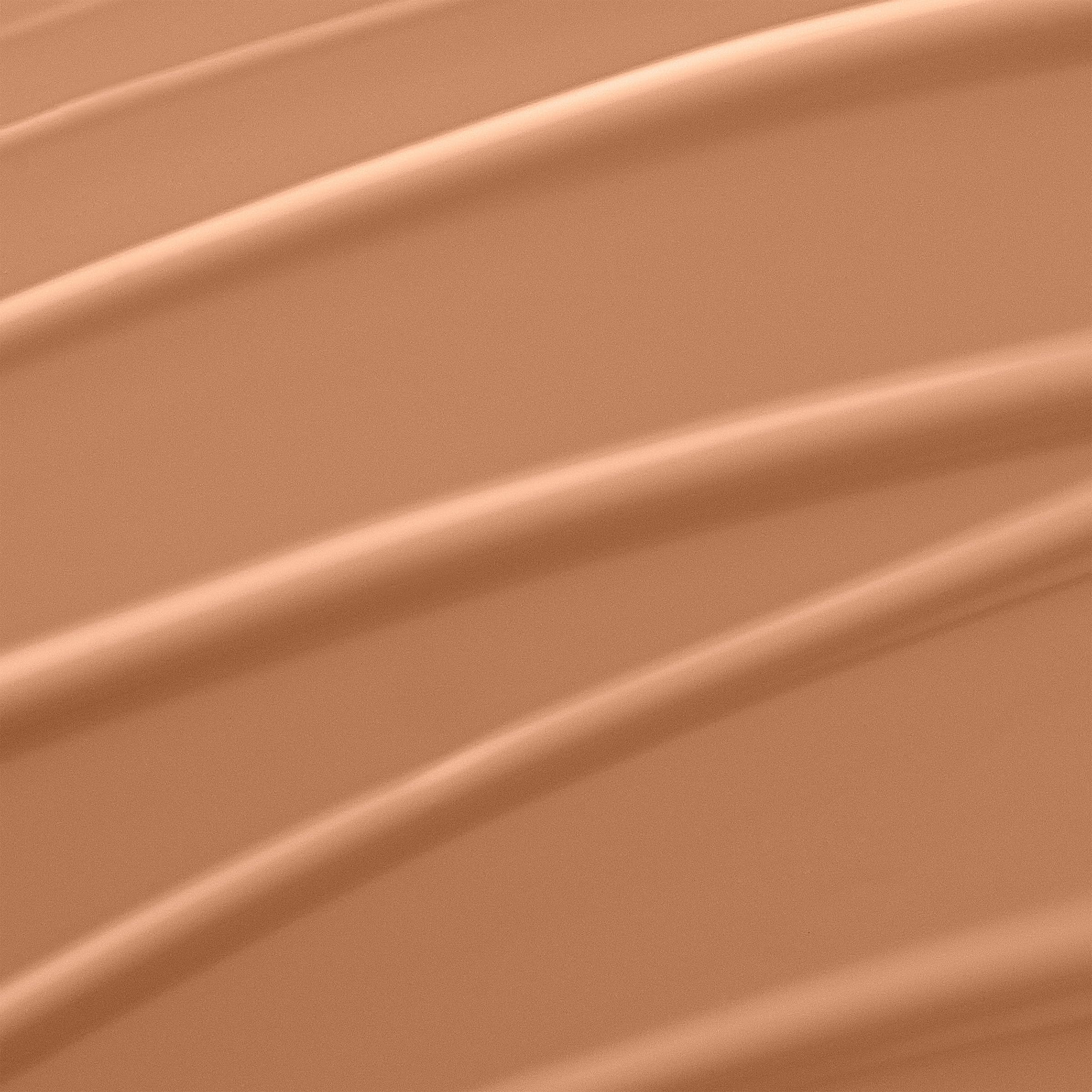 Lancôme Renergie Lift Foundation texture close-up for radiant, luminous finish.