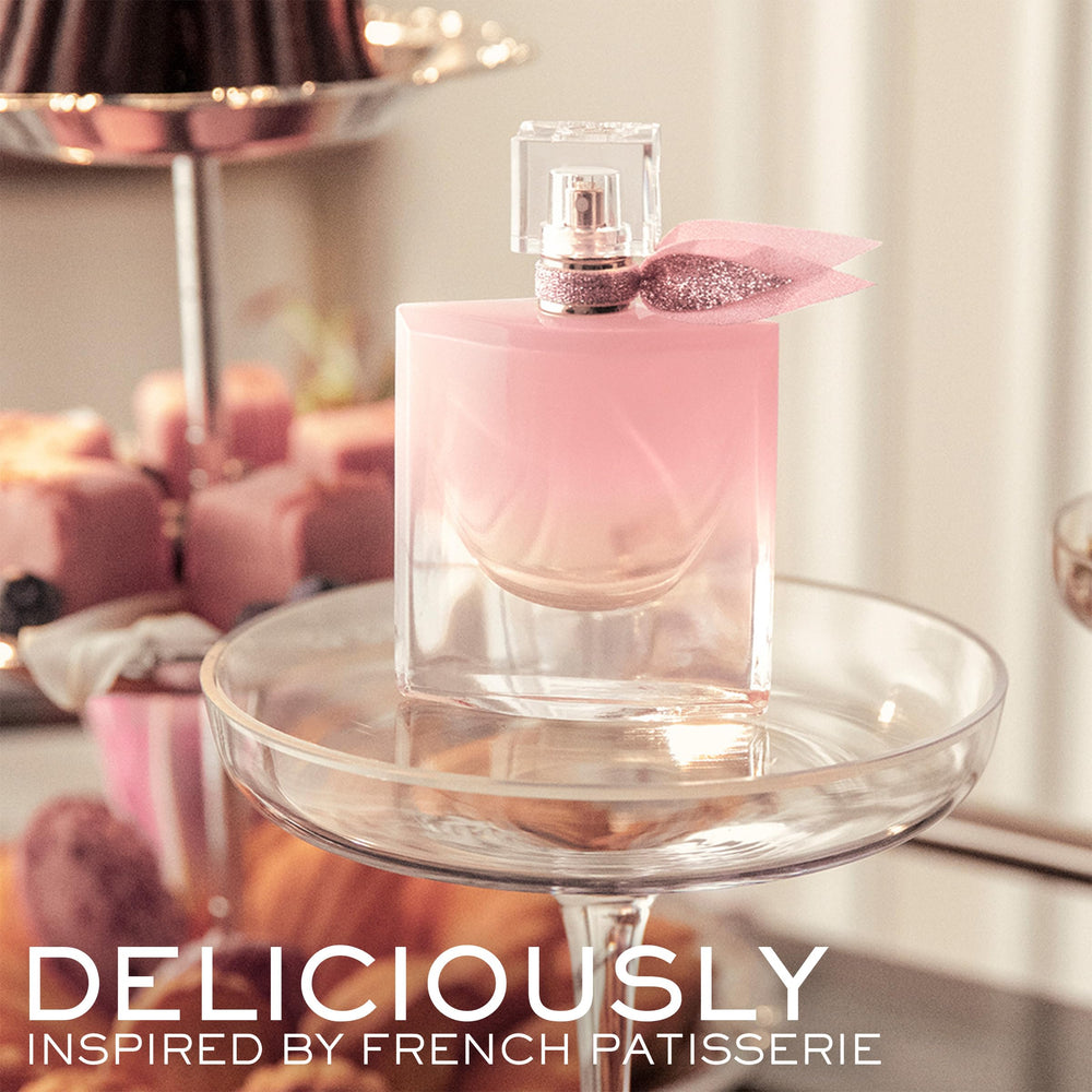 Lancôme Solar Jasmine note detail emphasizes bright floral freshness for day wear.
