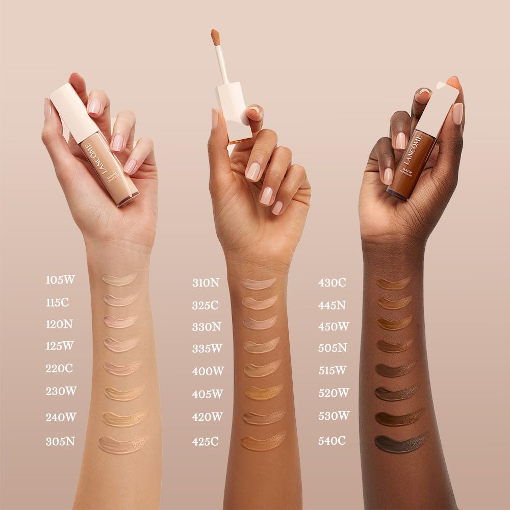 Lancôme Teint Idole soft glow finish enhances natural radiance on cheekbone