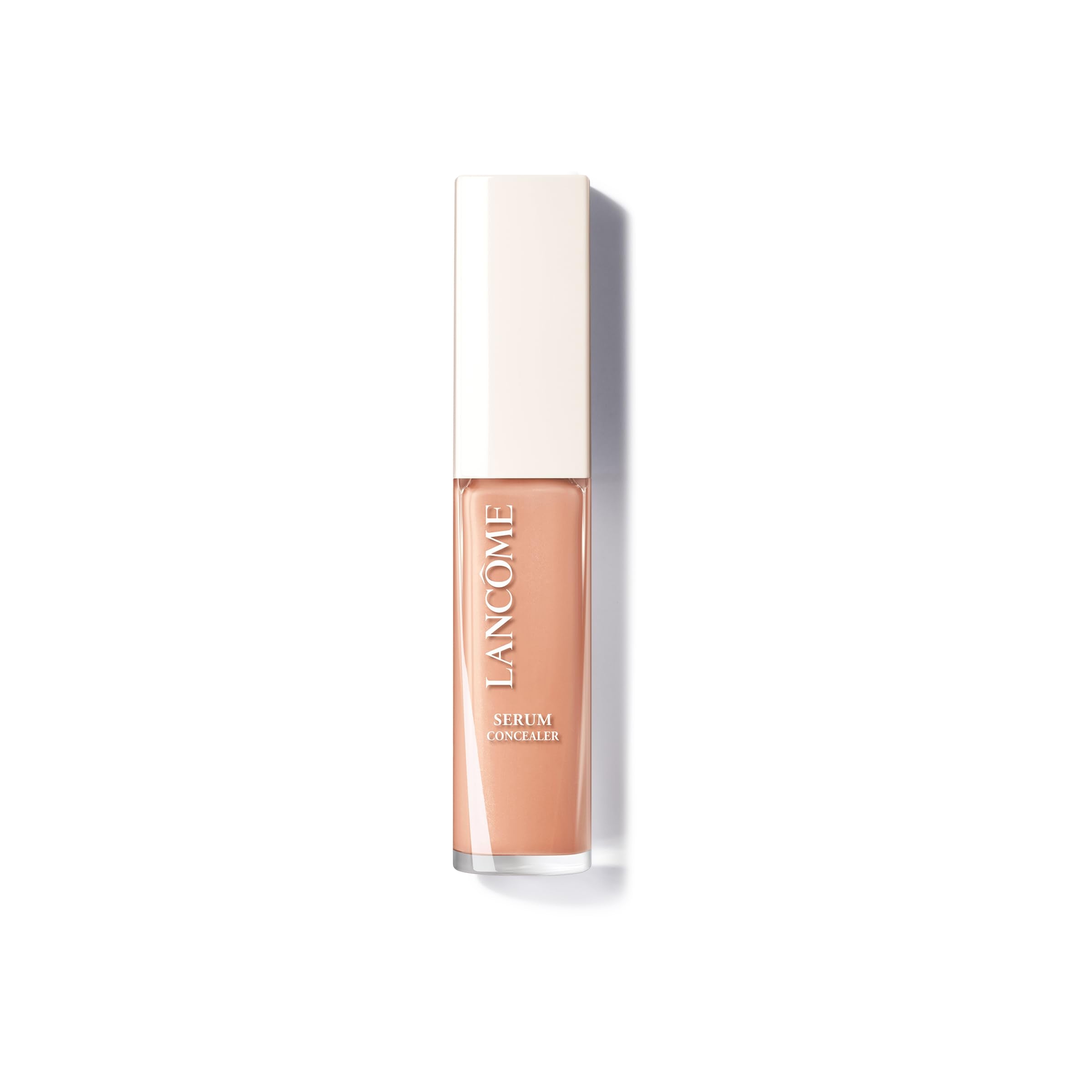 Lancôme Teint Idole Ultra Wear serum concealer bottle with pump for precise, hydrated coverage.