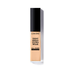 Lancôme Teint Idole Ultra Wear concealer packaging for on-the-go touch-ups