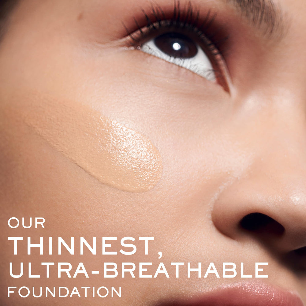 Lancôme Teint Idole Ultra Wear packaging notes hyaluronic acid for hydration