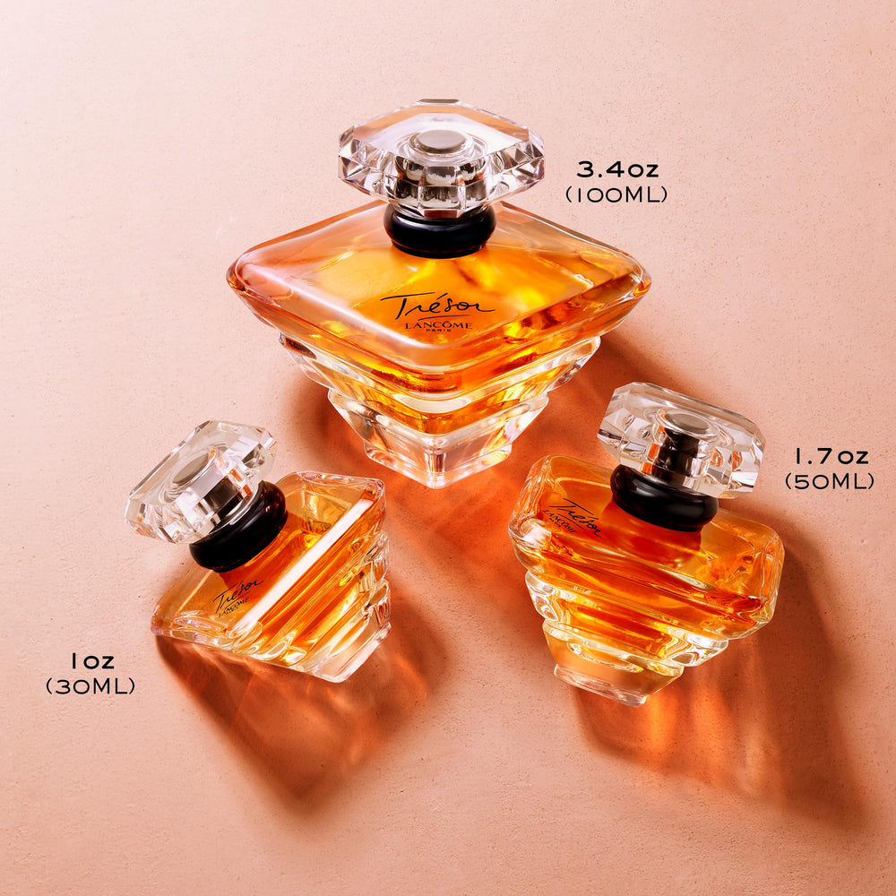Lancôme Trésor nota de durazno y albaricoque para un toque luminoso.