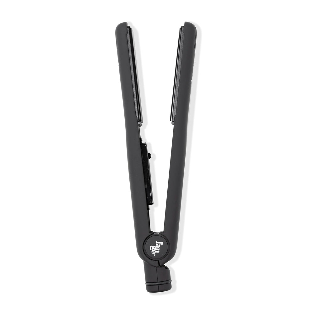 L'ANGE HAIR Aplatir even-heat distribution for quick, consistent results.