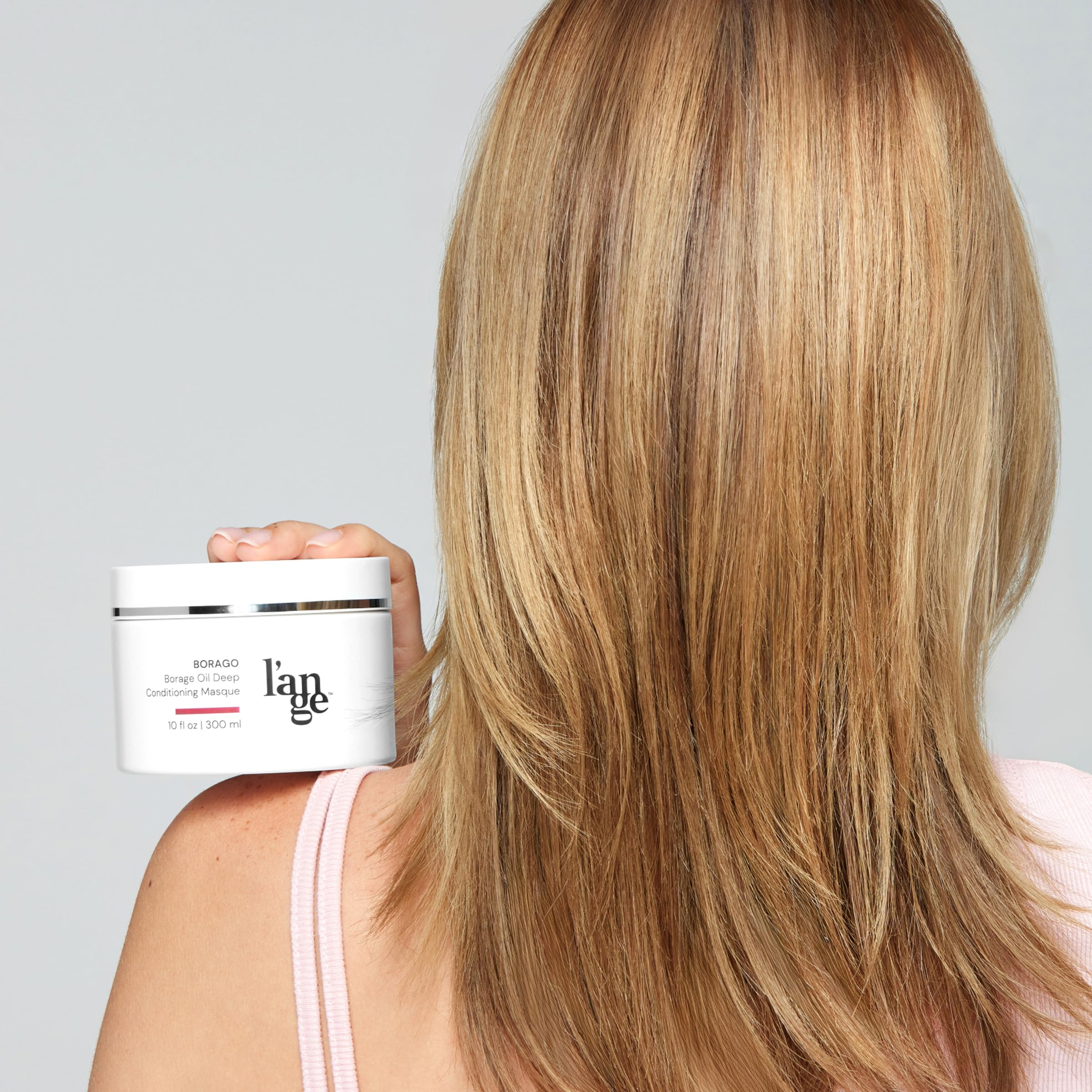 L'ANGE HAIR Borago masque texture shot showcases creamy, luxurious conditioning.