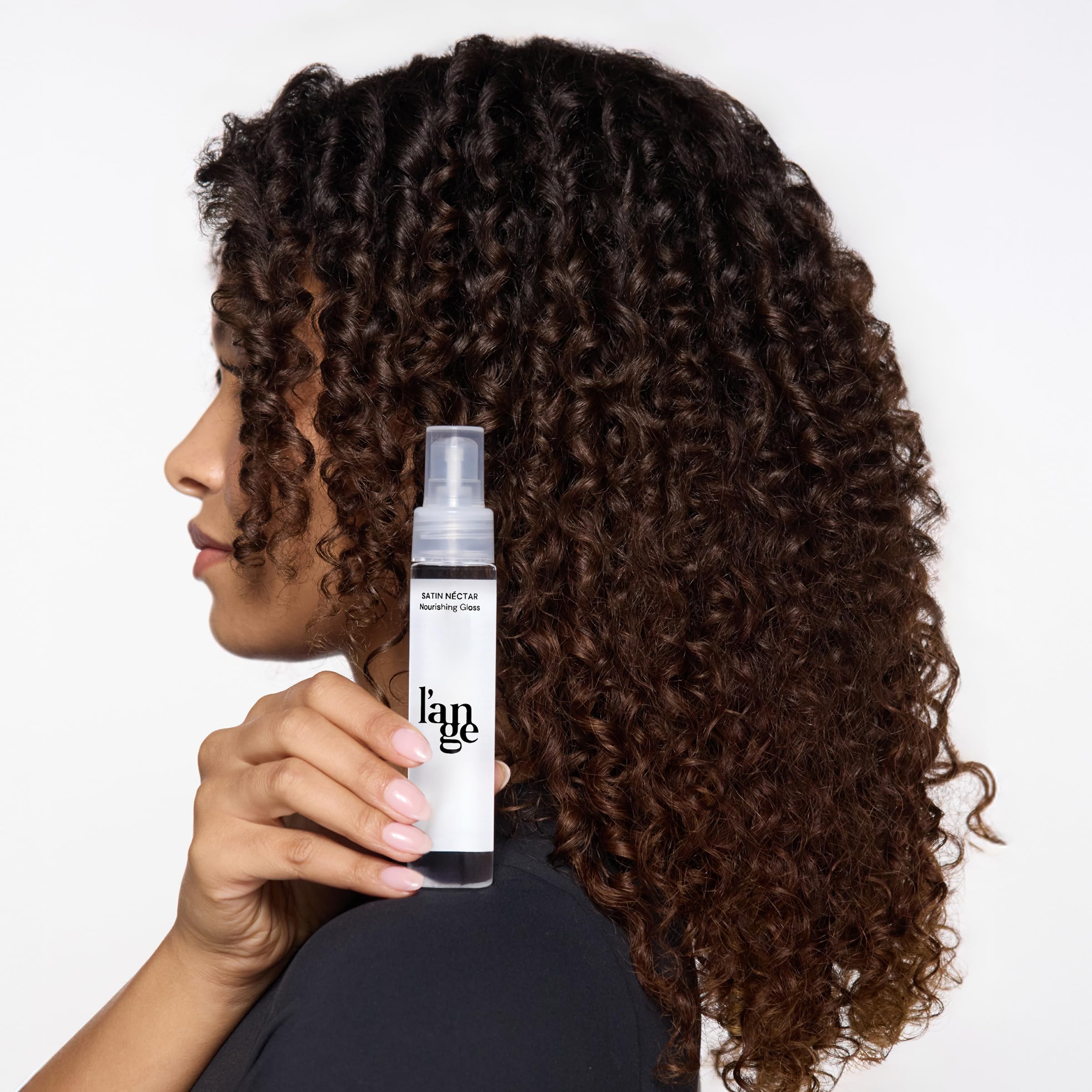L'ANGE Hair Satin Néctar glossy-finish gloss adds luminous shine