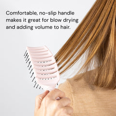 L'ANGE HAIR Siena Flexi bristles close-up showing nylon-tipped comfort