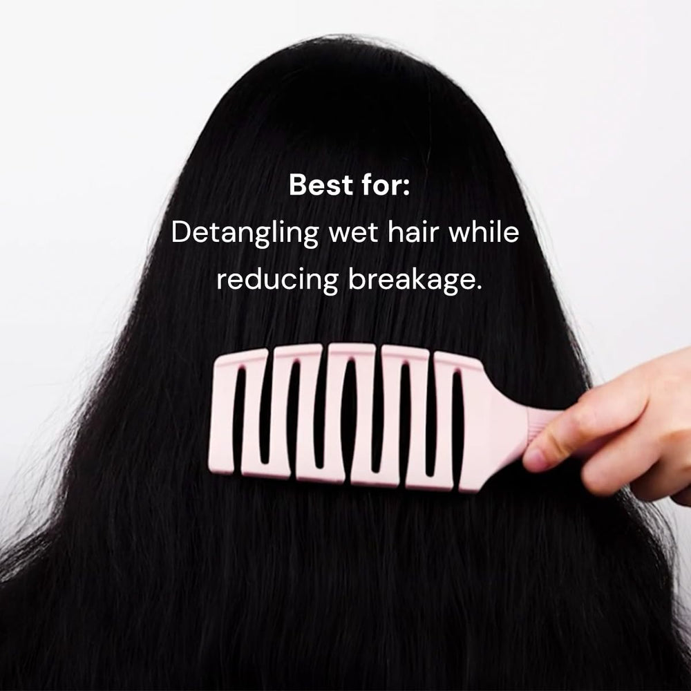 L'ANGE HAIR Siena brush in bag highlights travel-friendly airflow detangling