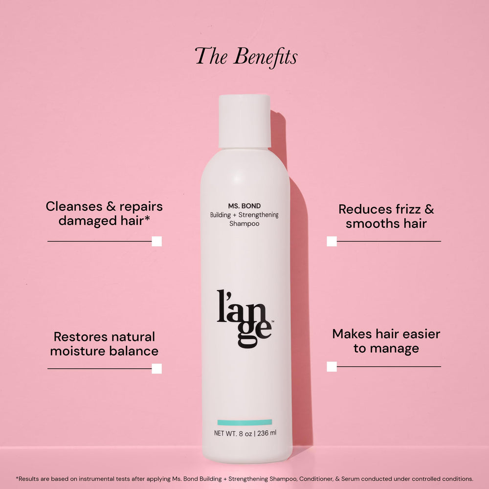 Langehair moisturizing hair closeup highlights hydrated, glossy finish.
