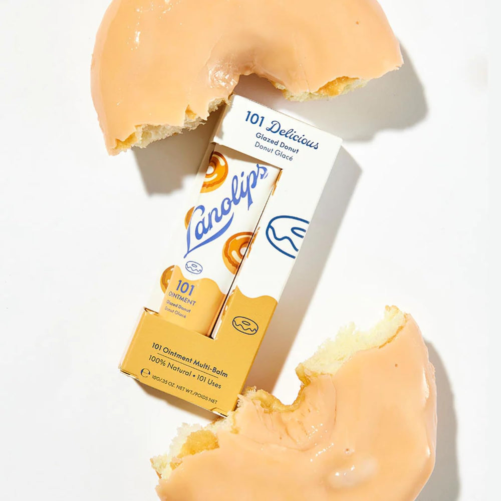 Lanolips clean formula label highlights petrolatum-free ingredients.