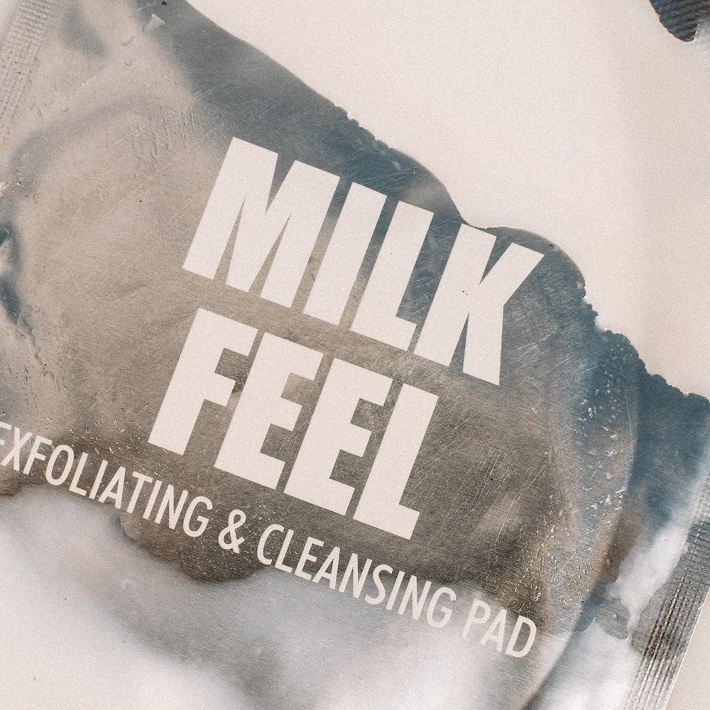 LAPCOS Milk Feel clean skin glow after exfoliation.