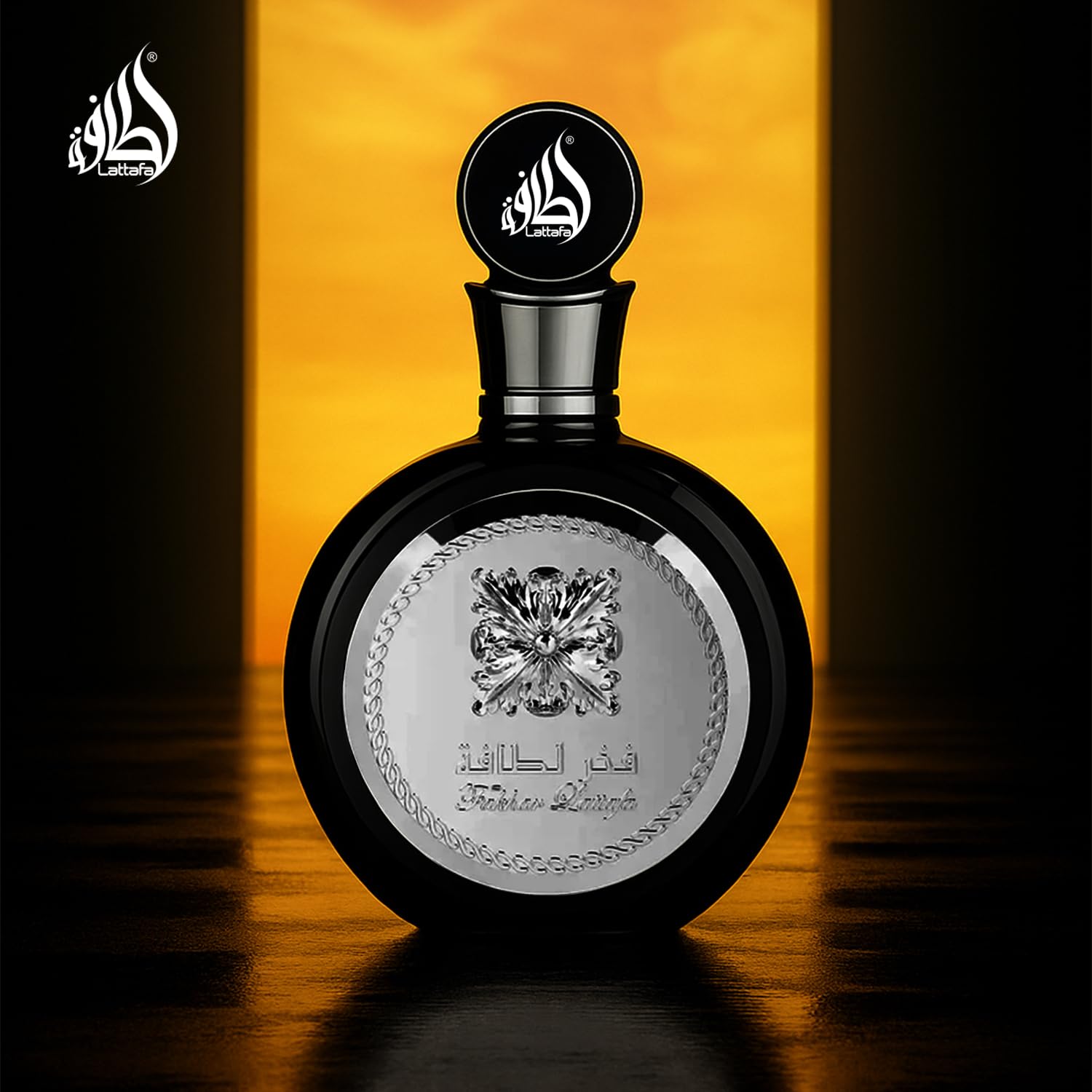 Lattafa Fakhar base notes vanilla sandalwood tonka bean long-lasting warmth